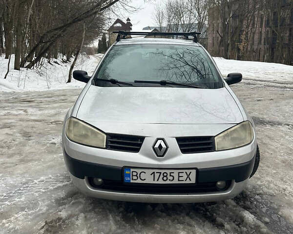 Сірий Рено Меган, об'ємом двигуна 1.39 л та пробігом 300 тис. км за 2700 $, фото 1 на Automoto.ua
