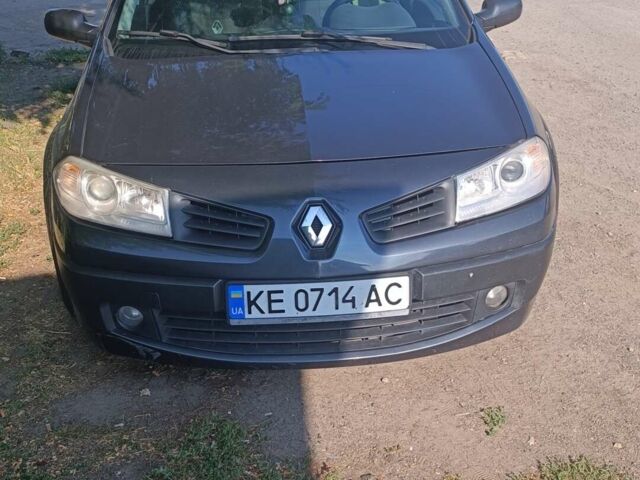 Сірий Рено Меган, об'ємом двигуна 1.6 л та пробігом 270 тис. км за 5500 $, фото 1 на Automoto.ua