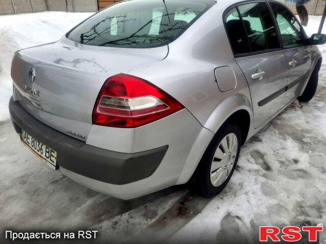 Сірий Рено Меган, об'ємом двигуна 1.6 л та пробігом 195 тис. км за 3700 $, фото 1 на Automoto.ua