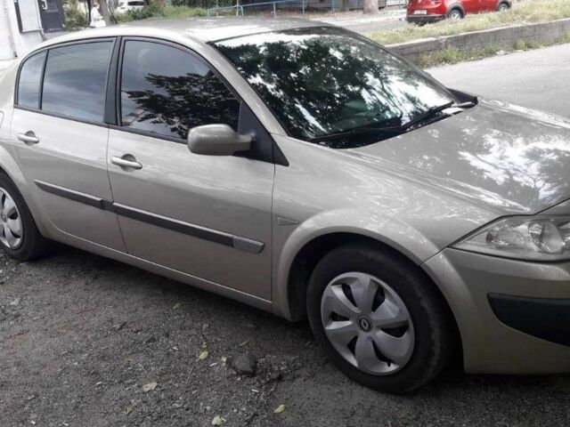 Сірий Рено Меган, об'ємом двигуна 1.4 л та пробігом 179 тис. км за 4000 $, фото 1 на Automoto.ua