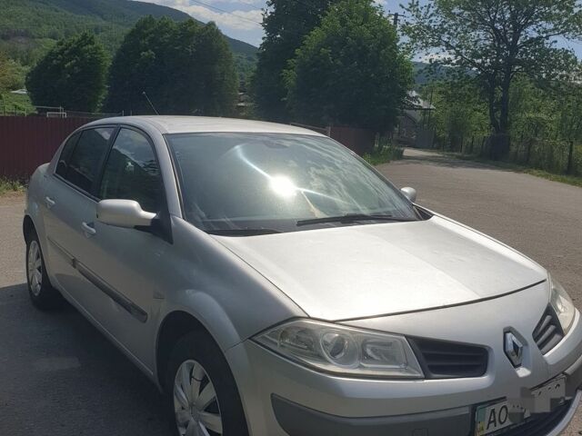 Сірий Рено Меган, об'ємом двигуна 1.6 л та пробігом 350 тис. км за 2700 $, фото 1 на Automoto.ua