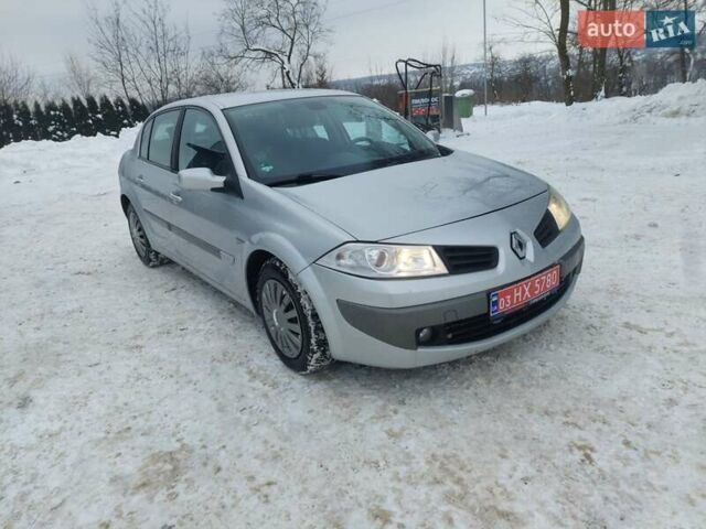 Сірий Рено Меган, об'ємом двигуна 1.6 л та пробігом 178 тис. км за 4400 $, фото 1 на Automoto.ua