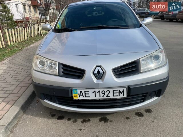 Сірий Рено Меган, об'ємом двигуна 1.4 л та пробігом 248 тис. км за 4000 $, фото 1 на Automoto.ua