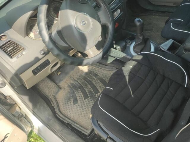Серый Рено Меган, объемом двигателя 0 л и пробегом 3 тыс. км за 1500 $, фото 1 на Automoto.ua