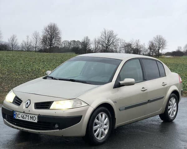 Сірий Рено Меган, об'ємом двигуна 1.6 л та пробігом 265 тис. км за 3600 $, фото 1 на Automoto.ua