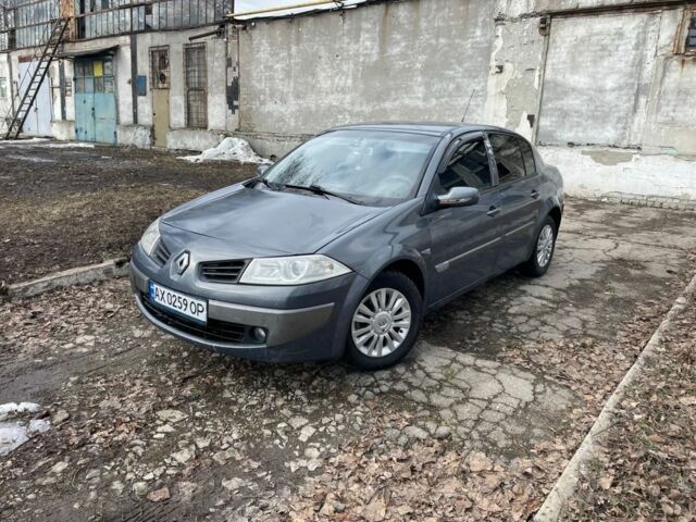 Серый Рено Меган, объемом двигателя 1.6 л и пробегом 235 тыс. км за 4200 $, фото 1 на Automoto.ua