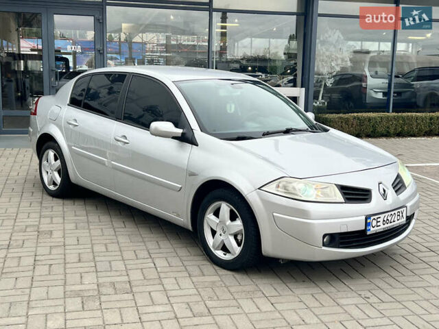 Рено Меган 2007 в Черкассах на Automoto.ua Серый Рено Меган, объемом двигателя 1.6 л и пробегом 177 тыс. км за 4800 $, фото 1 на Automoto.ua