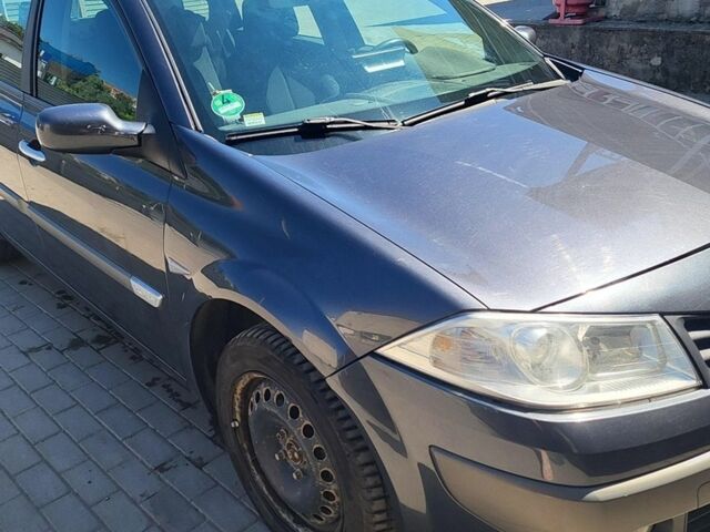 Сірий Рено Меган, об'ємом двигуна 2 л та пробігом 247 тис. км за 6500 $, фото 1 на Automoto.ua