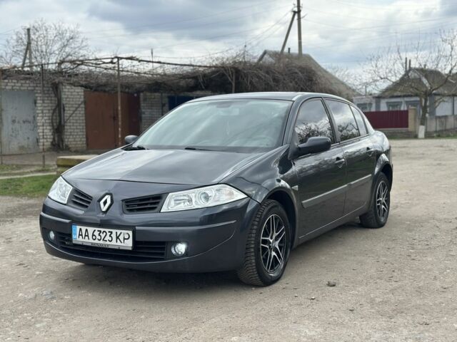 Сірий Рено Меган, об'ємом двигуна 1.6 л та пробігом 221 тис. км за 4499 $, фото 1 на Automoto.ua