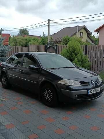 Сірий Рено Меган, об'ємом двигуна 1.6 л та пробігом 215 тис. км за 5500 $, фото 1 на Automoto.ua