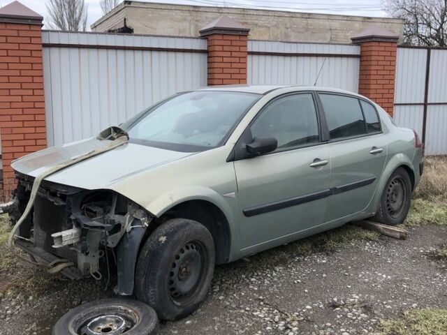 Серый Рено Меган, объемом двигателя 1.6 л и пробегом 158 тыс. км за 3300 $, фото 1 на Automoto.ua