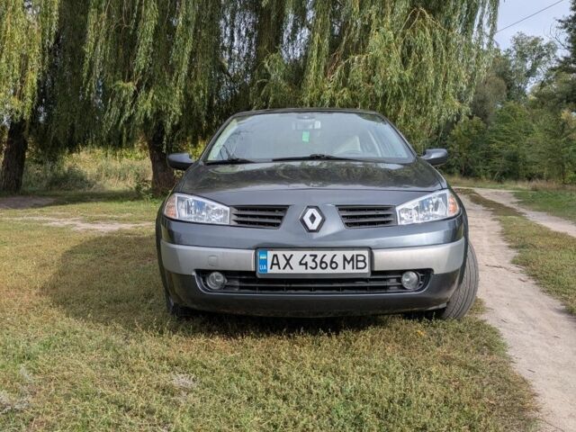 Сірий Рено Меган, об'ємом двигуна 1.6 л та пробігом 230 тис. км за 4215 $, фото 1 на Automoto.ua