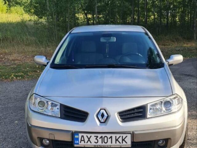 Сірий Рено Меган, об'ємом двигуна 1.6 л та пробігом 208 тис. км за 4600 $, фото 1 на Automoto.ua