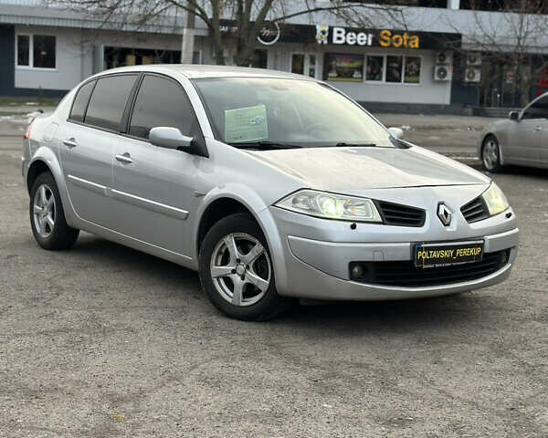 Сірий Рено Меган, об'ємом двигуна 1.6 л та пробігом 237 тис. км за 5100 $, фото 1 на Automoto.ua