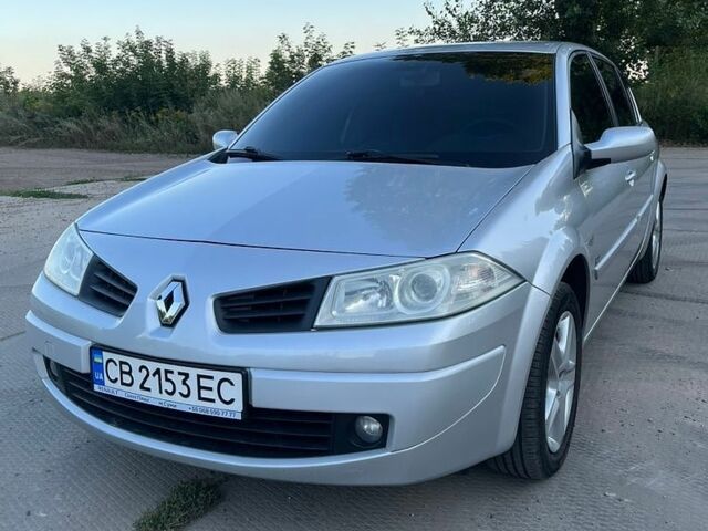 Сірий Рено Меган, об'ємом двигуна 1.6 л та пробігом 146 тис. км за 6100 $, фото 1 на Automoto.ua