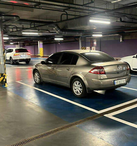 Серый Рено Меган, объемом двигателя 1.6 л и пробегом 268 тыс. км за 3600 $, фото 1 на Automoto.ua