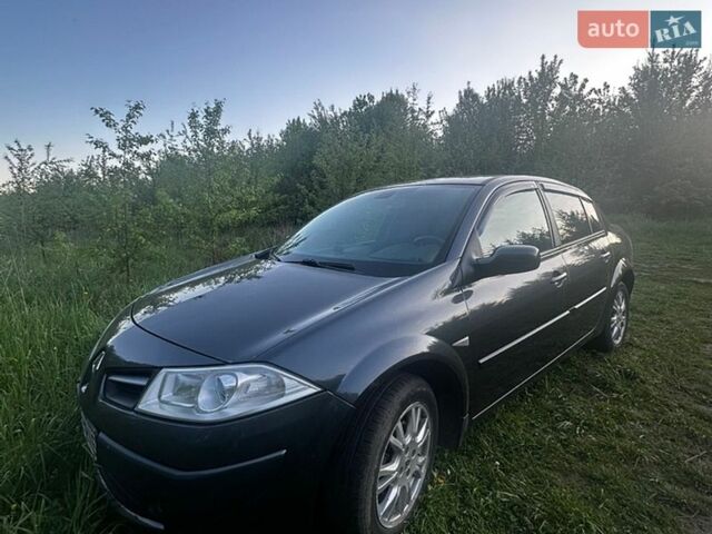 Серый Рено Меган, объемом двигателя 1.6 л и пробегом 163 тыс. км за 4500 $, фото 1 на Automoto.ua