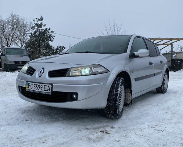 Сірий Рено Меган, об'ємом двигуна 1.4 л та пробігом 209 тис. км за 4299 $, фото 1 на Automoto.ua