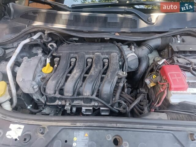 Сірий Рено Меган, об'ємом двигуна 1.6 л та пробігом 250 тис. км за 4500 $, фото 1 на Automoto.ua