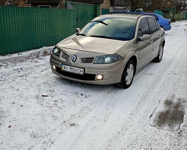 Сірий Рено Меган, об'ємом двигуна 1.5 л та пробігом 145 тис. км за 7200 $, фото 1 на Automoto.ua