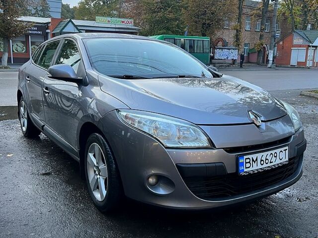 Серый Рено Меган, объемом двигателя 1.5 л и пробегом 245 тыс. км за 6600 $, фото 1 на Automoto.ua