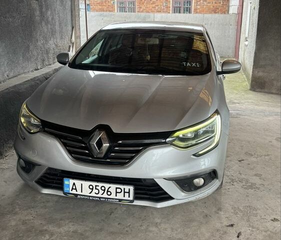 Сірий Рено Меган, об'ємом двигуна 1.2 л та пробігом 150 тис. км за 10200 $, фото 1 на Automoto.ua