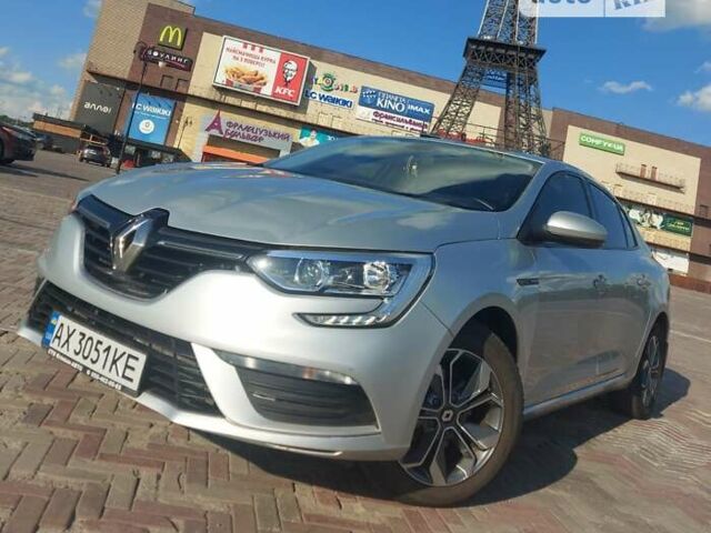 Серый Рено Меган, объемом двигателя 1.6 л и пробегом 93 тыс. км за 11200 $, фото 1 на Automoto.ua