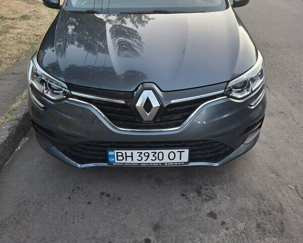 Серый Рено Меган, объемом двигателя 1.46 л и пробегом 44 тыс. км за 18000 $, фото 1 на Automoto.ua