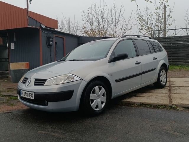 Серый Рено Меган, объемом двигателя 1.6 л и пробегом 280 тыс. км за 3400 $, фото 1 на Automoto.ua