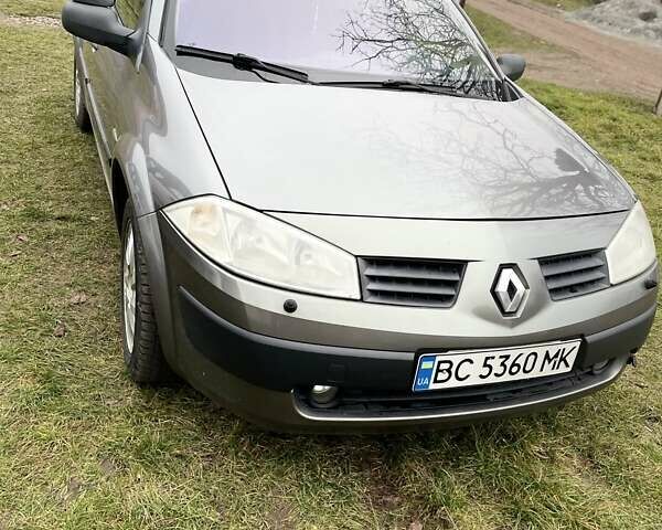 Сірий Рено Меган, об'ємом двигуна 1.6 л та пробігом 307 тис. км за 3700 $, фото 1 на Automoto.ua