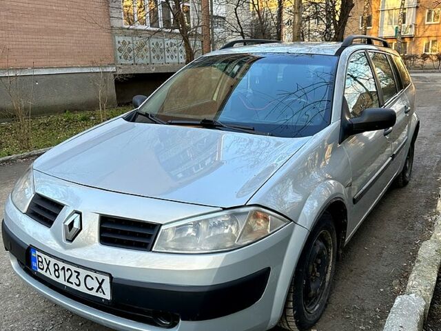 Серый Рено Меган, объемом двигателя 16 л и пробегом 312 тыс. км за 3100 $, фото 1 на Automoto.ua