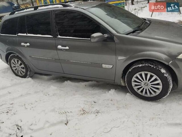 Сірий Рено Меган, об'ємом двигуна 1.6 л та пробігом 257 тис. км за 4600 $, фото 1 на Automoto.ua