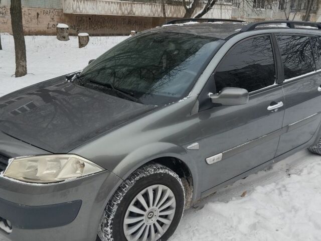 Сірий Рено Меган, об'ємом двигуна 1.6 л та пробігом 257 тис. км за 4600 $, фото 1 на Automoto.ua