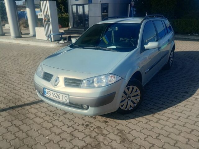 Серый Рено Меган, объемом двигателя 1.6 л и пробегом 350 тыс. км за 3999 $, фото 1 на Automoto.ua