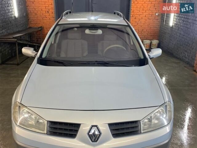 Серый Рено Меган, объемом двигателя 1.87 л и пробегом 303 тыс. км за 4000 $, фото 1 на Automoto.ua