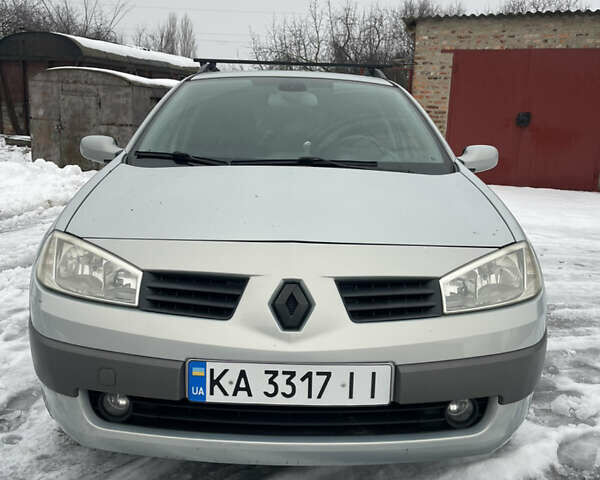 Сірий Рено Меган, об'ємом двигуна 2 л та пробігом 230 тис. км за 4500 $, фото 1 на Automoto.ua