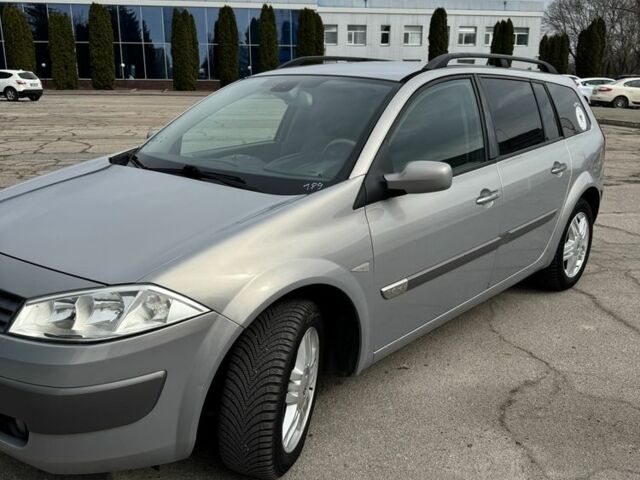 Сірий Рено Меган, об'ємом двигуна 1.6 л та пробігом 191 тис. км за 4200 $, фото 1 на Automoto.ua
