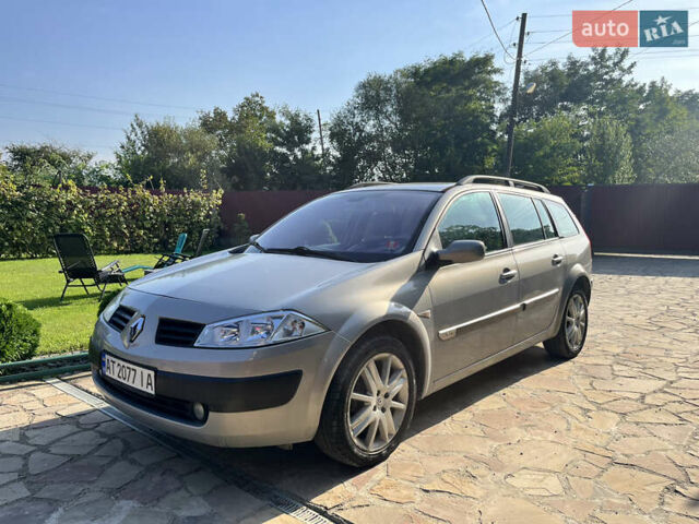 Сірий Рено Меган, об'ємом двигуна 1.6 л та пробігом 182 тис. км за 4200 $, фото 1 на Automoto.ua