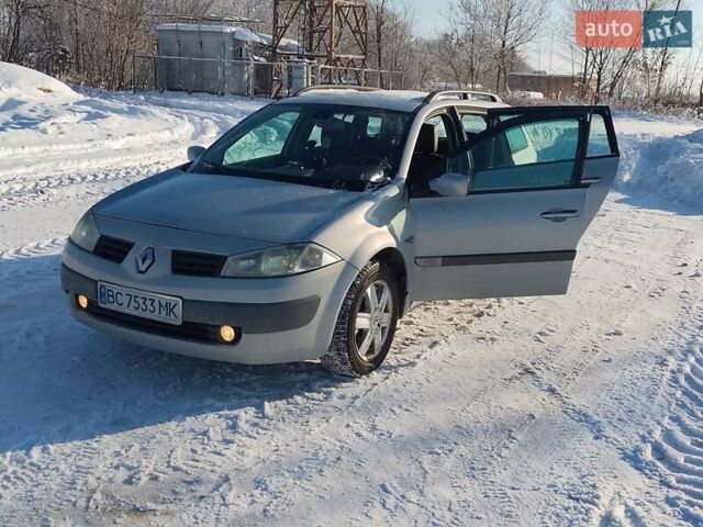 Серый Рено Меган, объемом двигателя 1.46 л и пробегом 320 тыс. км за 3899 $, фото 1 на Automoto.ua