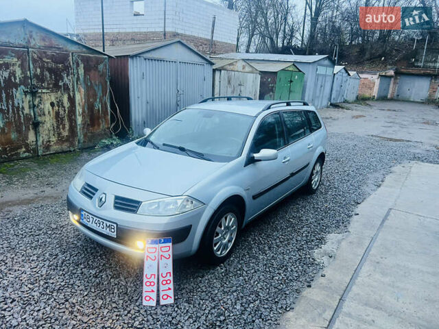 Серый Рено Меган, объемом двигателя 1.39 л и пробегом 207 тыс. км за 4600 $, фото 1 на Automoto.ua