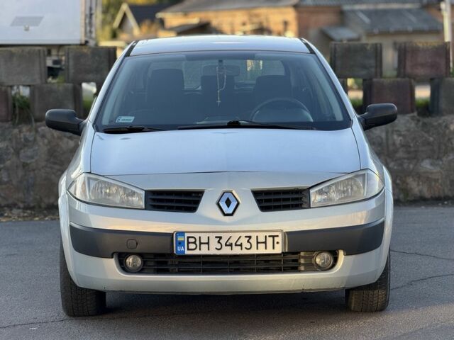 Серый Рено Меган, объемом двигателя 1.5 л и пробегом 280 тыс. км за 4200 $, фото 1 на Automoto.ua