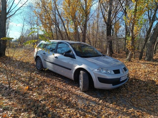 Сірий Рено Меган, об'ємом двигуна 1.5 л та пробігом 315 тис. км за 4299 $, фото 1 на Automoto.ua