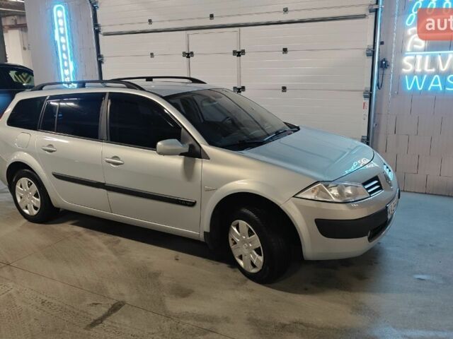 Сірий Рено Меган, об'ємом двигуна 1.4 л та пробігом 110 тис. км за 5200 $, фото 1 на Automoto.ua