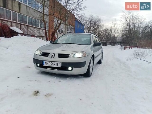 Серый Рено Меган, объемом двигателя 1.5 л и пробегом 250 тыс. км за 4700 $, фото 1 на Automoto.ua