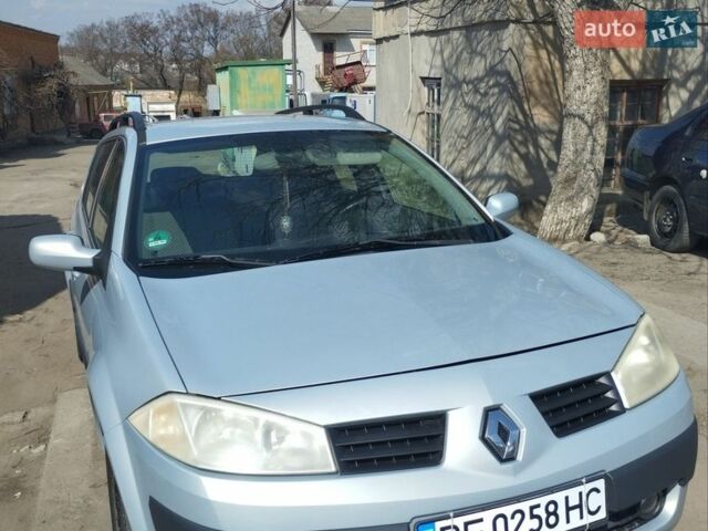 Серый Рено Меган, объемом двигателя 1.6 л и пробегом 278 тыс. км за 4700 $, фото 1 на Automoto.ua