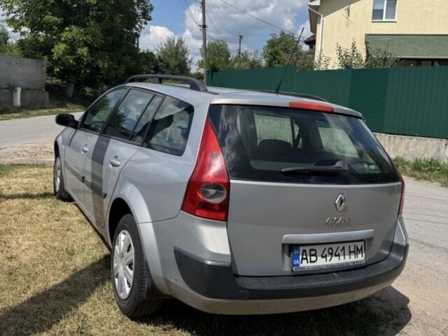 Сірий Рено Меган, об'ємом двигуна 1.6 л та пробігом 230 тис. км за 3950 $, фото 1 на Automoto.ua