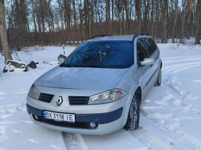 Серый Рено Меган, объемом двигателя 1.5 л и пробегом 320 тыс. км за 4500 $, фото 1 на Automoto.ua