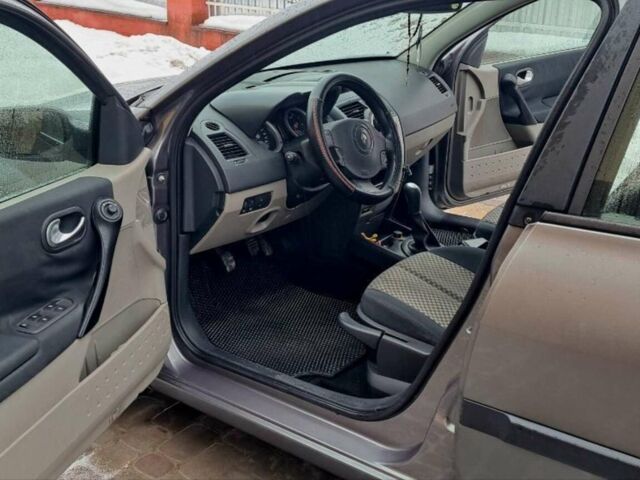 Сірий Рено Меган, об'ємом двигуна 1.4 л та пробігом 232 тис. км за 4000 $, фото 1 на Automoto.ua