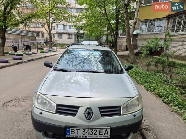 Сірий Рено Меган, об'ємом двигуна 1.6 л та пробігом 258 тис. км за 3200 $, фото 1 на Automoto.ua
