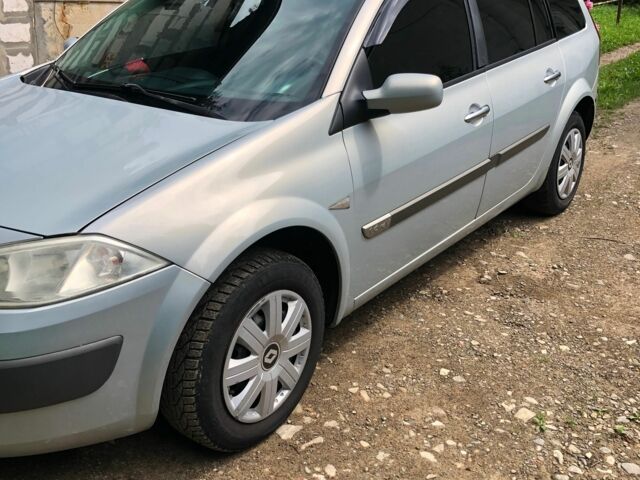 Сірий Рено Меган, об'ємом двигуна 1.6 л та пробігом 270 тис. км за 4000 $, фото 1 на Automoto.ua